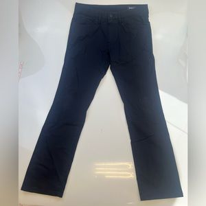 listing-status-banner